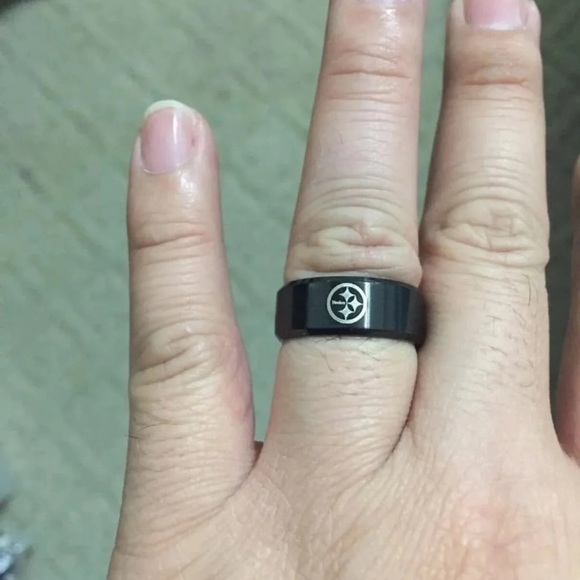 Pittsburgh Steelers Black Ring - Picture 2 of 3